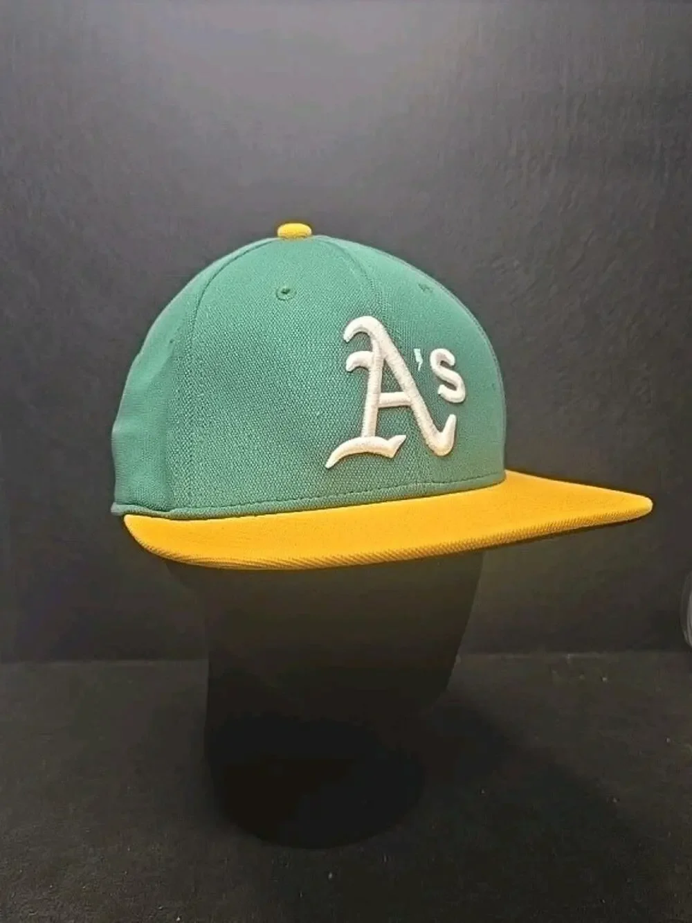 OUTDOOR CAP SPORTS Oakland A's Baseball Hat L/XL MLB Green Embroidered Cap NWT